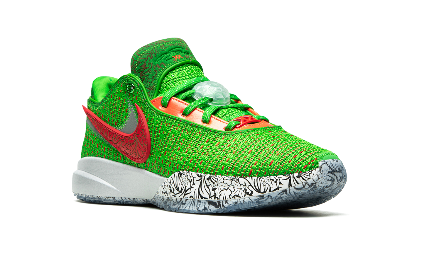 Lebron 20 "Stocking Stuffer" FJ4955 300