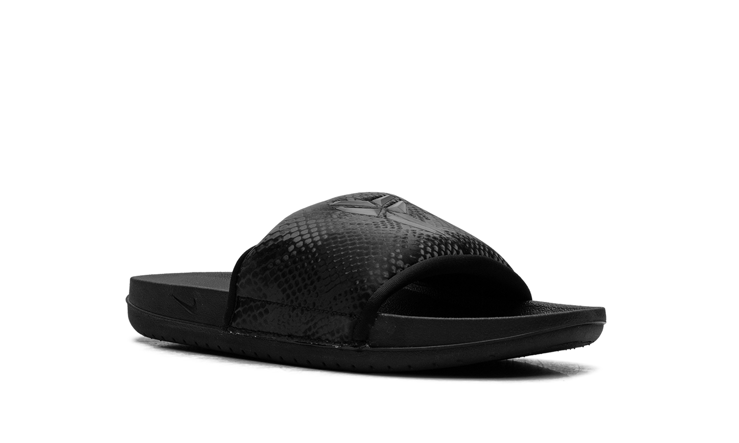 Kobe Offcourt Slide "Black" IF2870 001