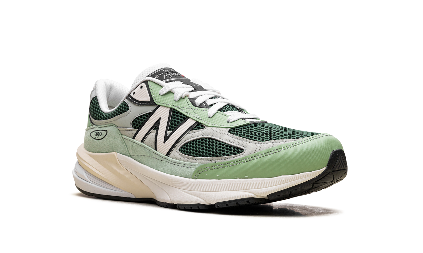 990v6 "Made in USA - Avocado" U990AB6