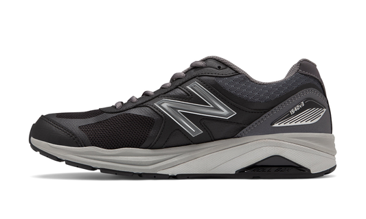 1540v3 "Black" M1540BK3