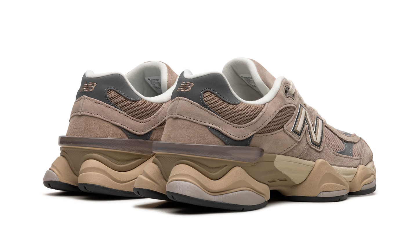 9060 "Driftwood Castlerock" U9060EEG