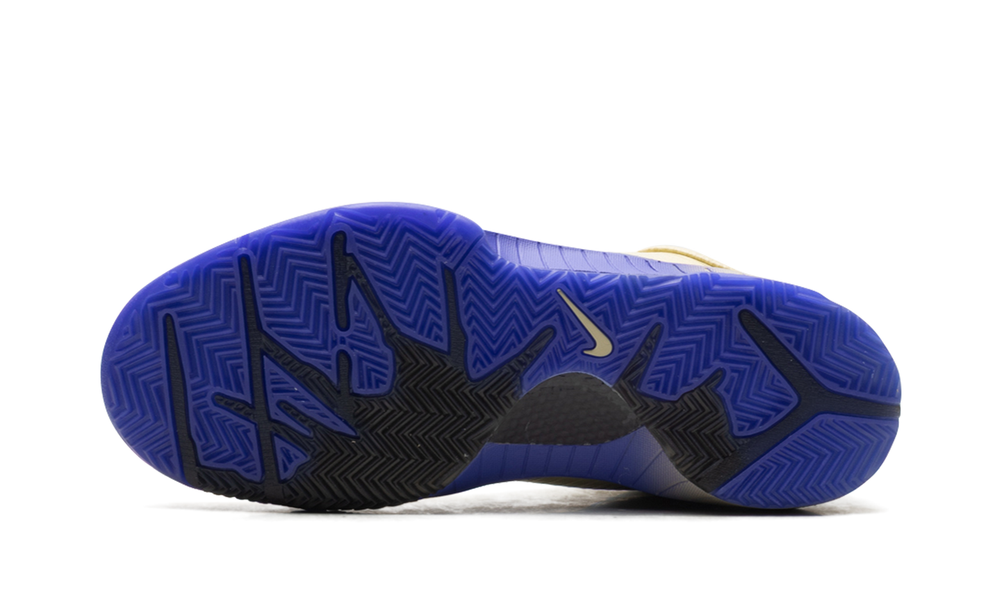 Kobe 4 Protro "FC Barcelona - Team Gold" IM2532 701