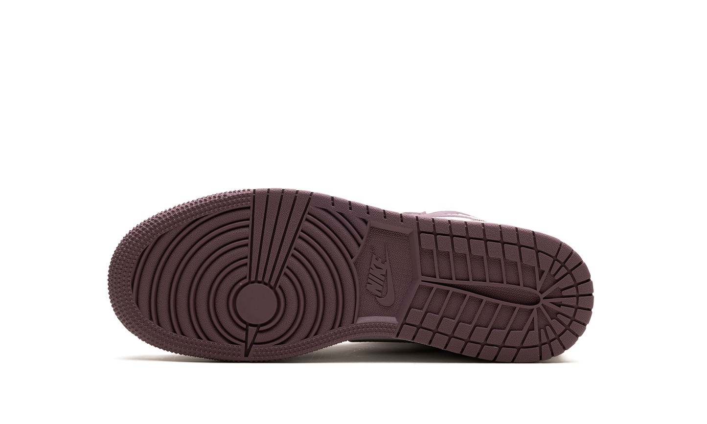 Air Jordan 1 Retro High OG GS "Mauve" FD1437 105