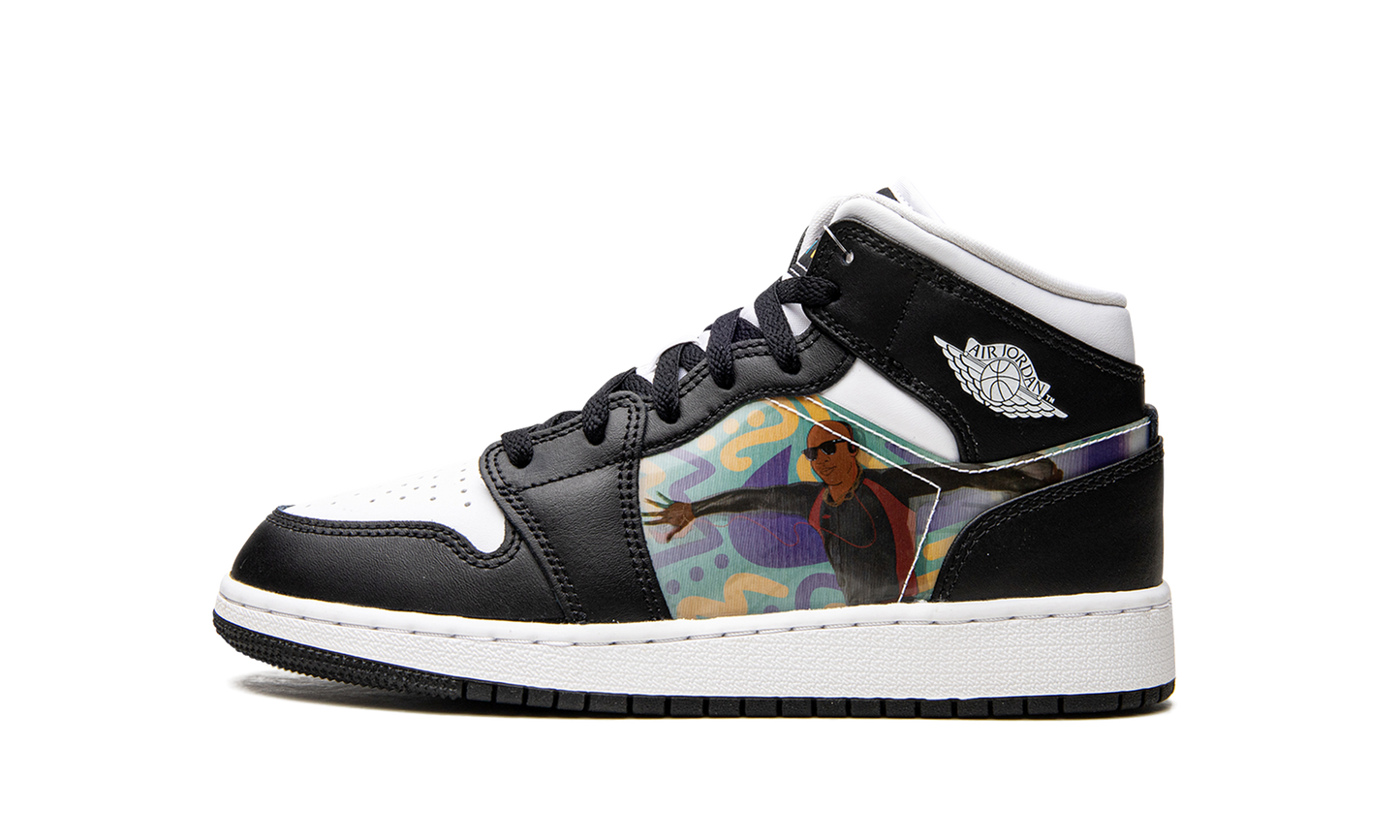Air Jordan 1 Mid GS "Hologram" DR9495 001