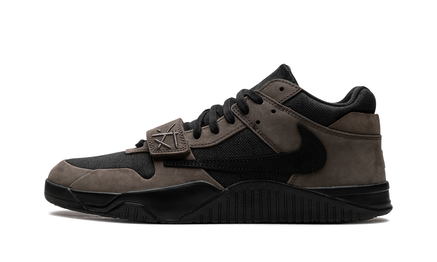 Jumpman Jack TR "Travis Scott - Dark Mocha" FZ8117 204