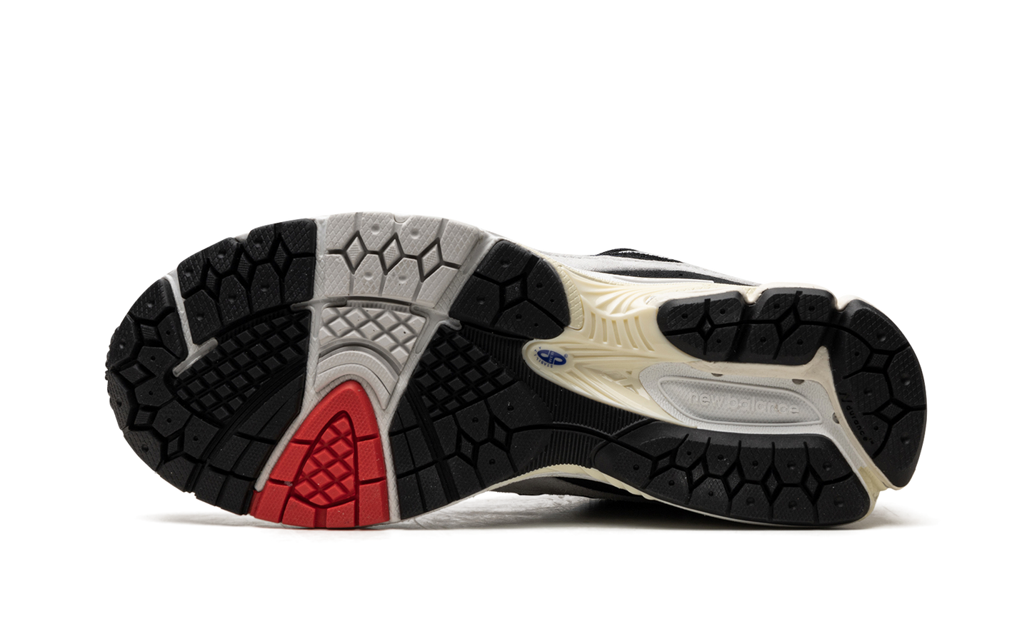 2002R "DTLR - Virginia Is For Lovers"