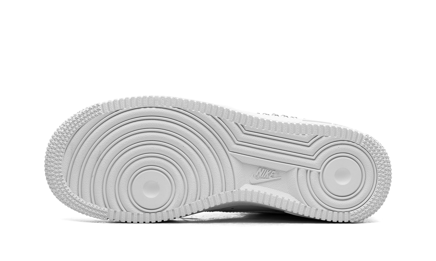 AIR FORCE 1 LO WMNS "White / Metallic Silver" FQ8887 100