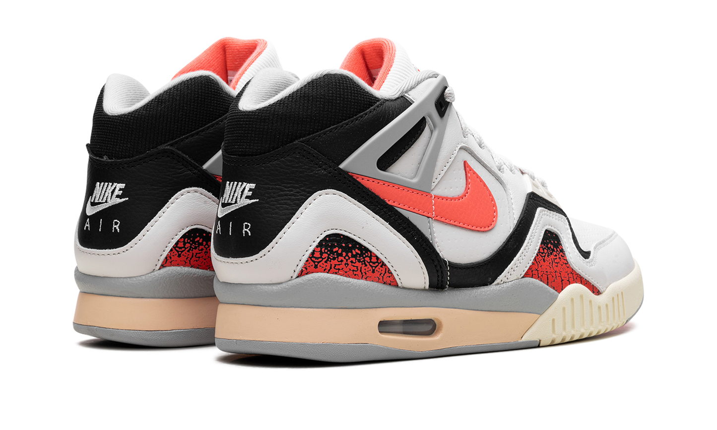 Air Tech Challenge II "Hot Lava" FZ9033 001