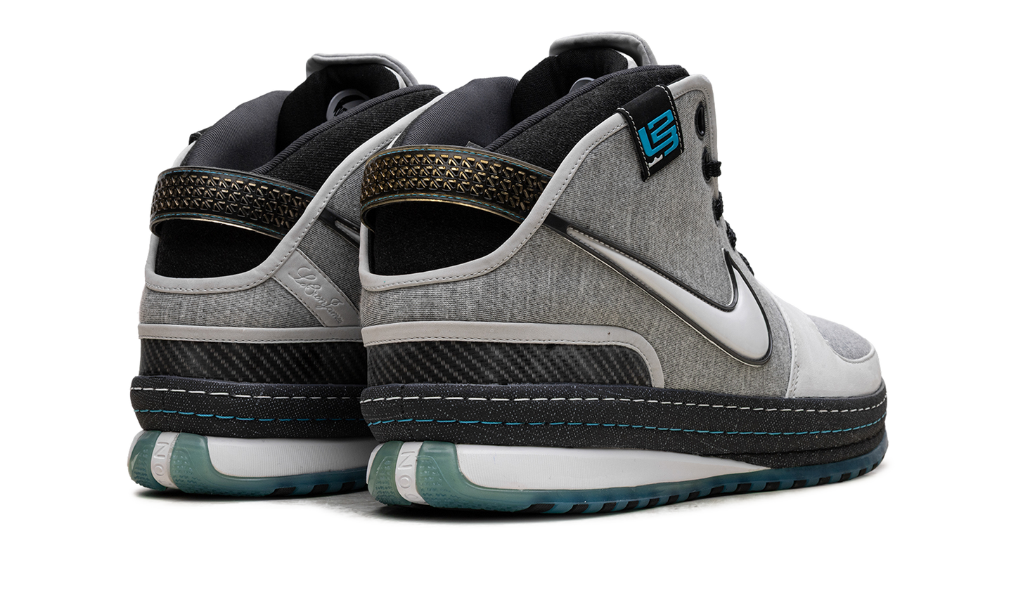 Zoom LeBron VI "Athlete" 346526 041