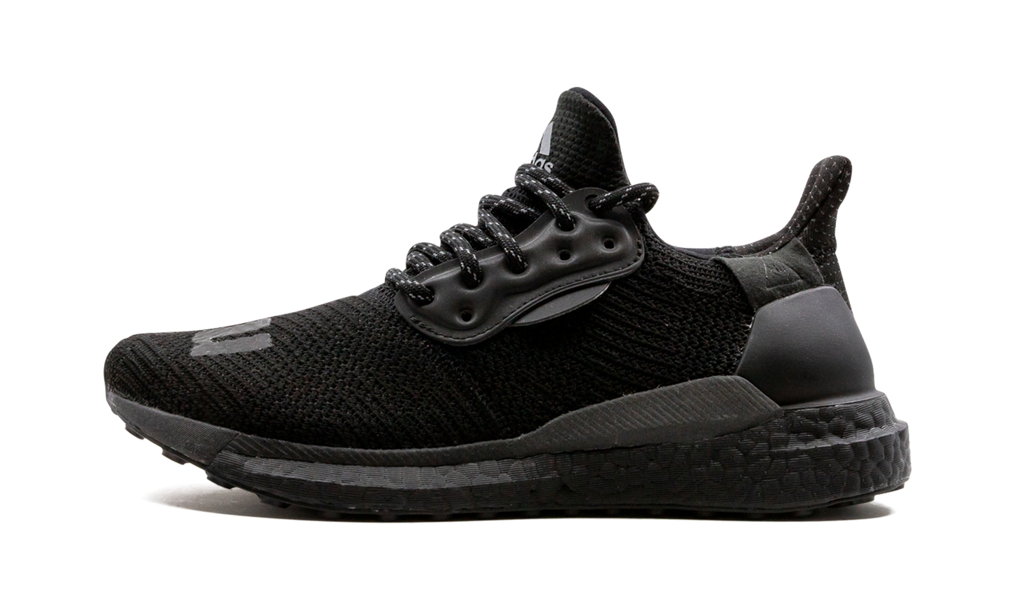 Solar Hu "Pharrell Williams - Core Black" GX2485