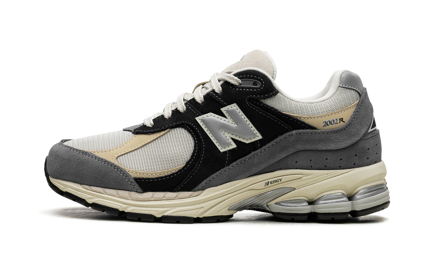 2002R "Magnet Timberwolf" M2002RSH