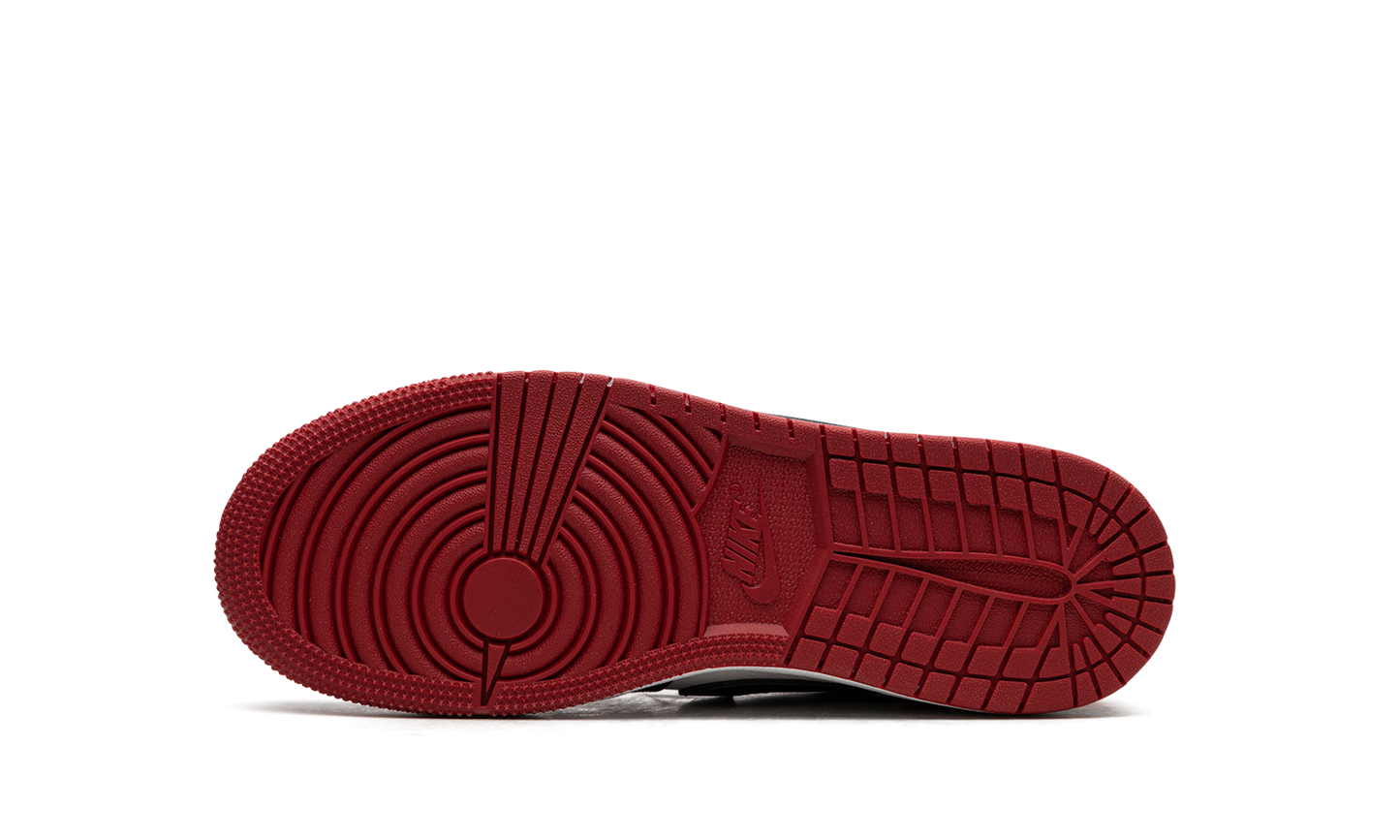 Air Jordan 1 Low OG GS "Black Toe" CZ0858 106