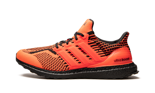 UltraBoost 5.0 DNA "Solar Red / Core Black"