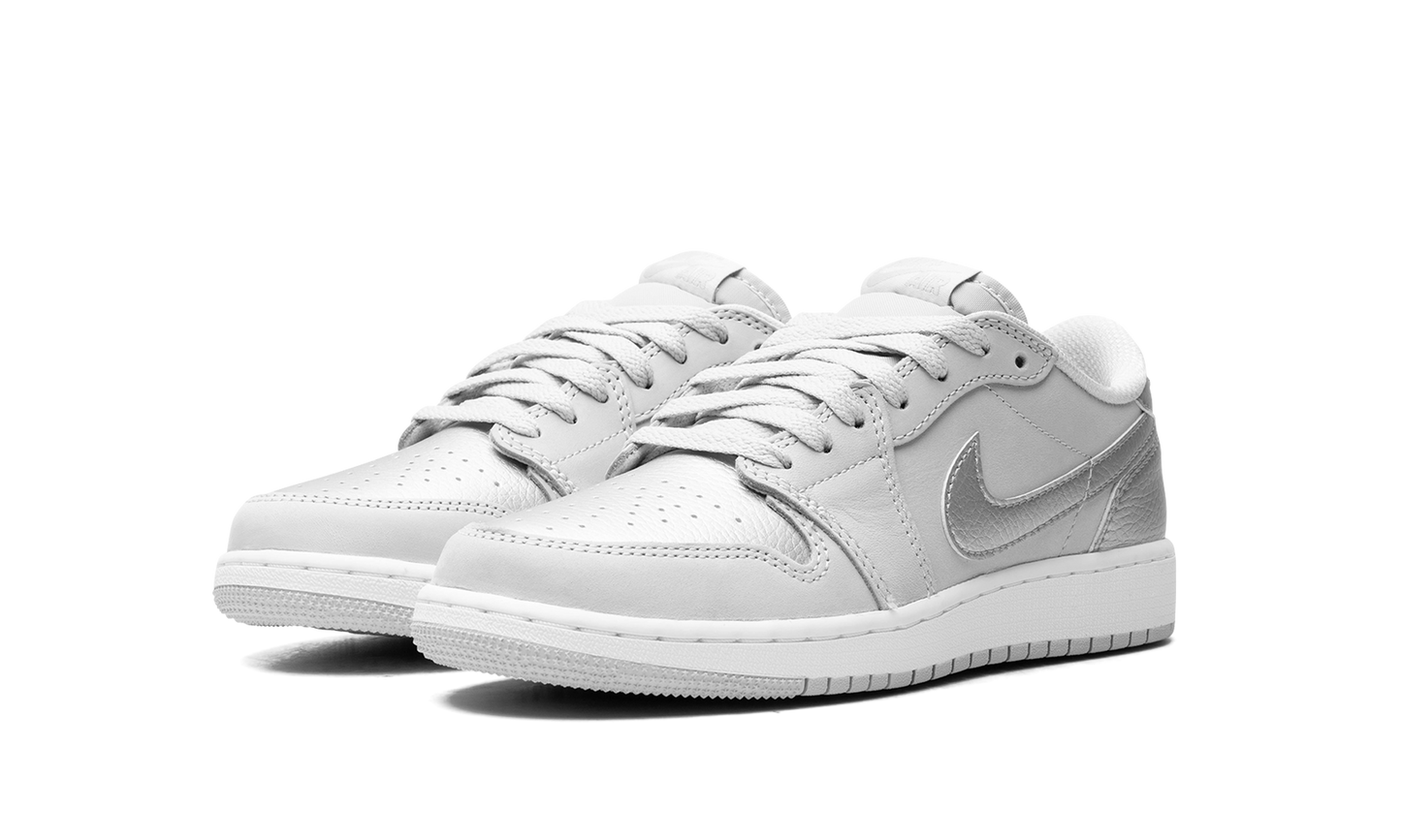 Jordan 1 Low OG GS "Metallic Silver" CZ0858 002