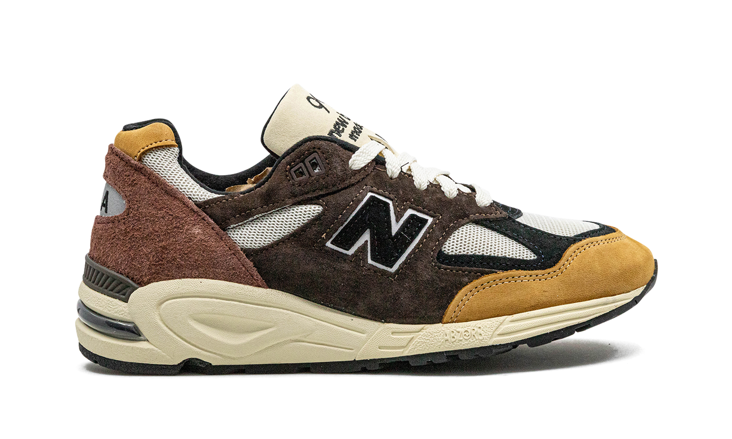990v2 "Made In USA - Brown" M990BB2