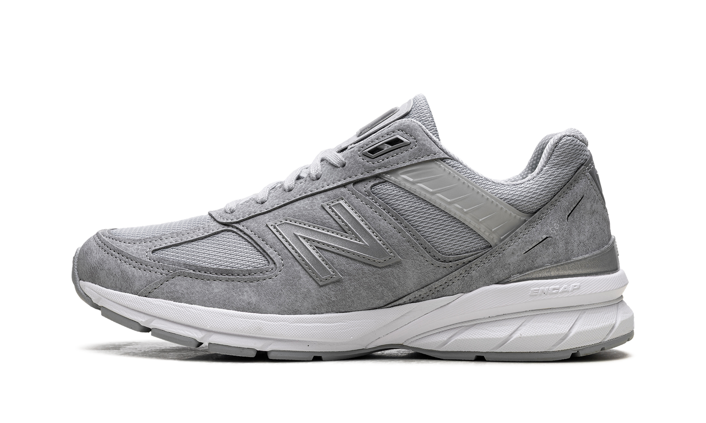 990v5 "Grey White" M990JS5