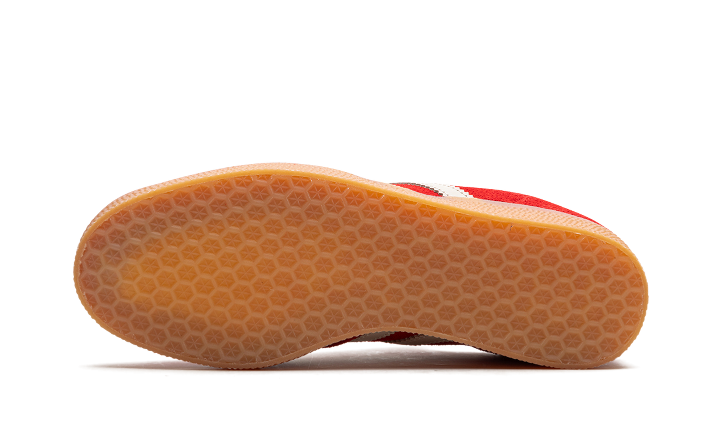 Gazelle WMNS "Red" IF7161