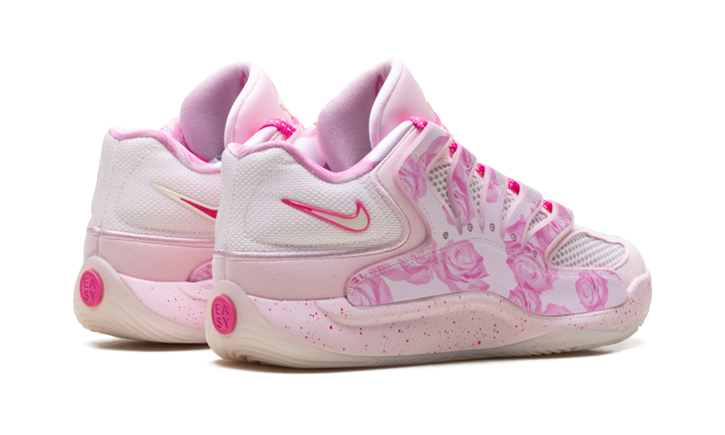 KD 18 "Aunt Pearl" HV1997 600