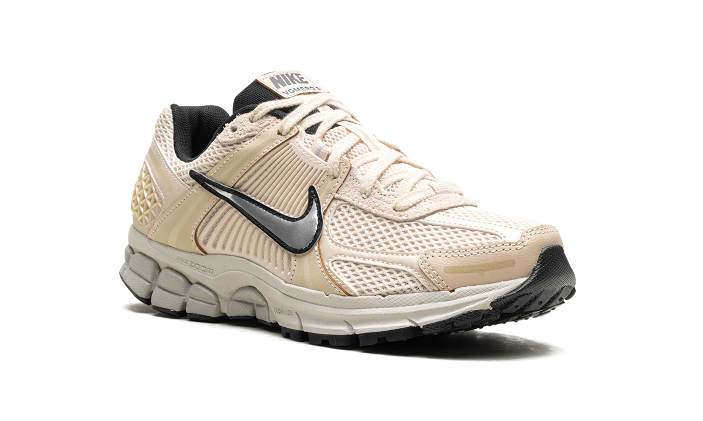 Zoom Vomero 5 WMNS "Pearl White" FN6742 200