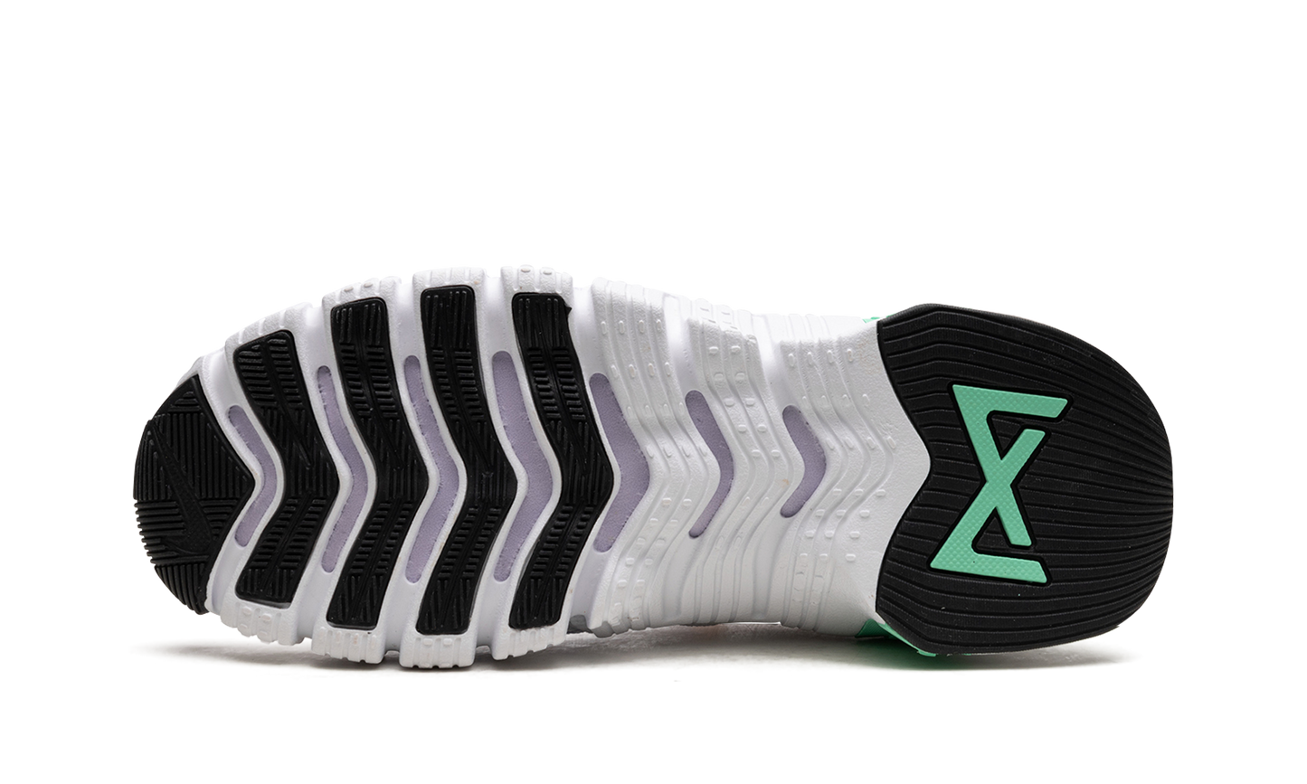 FREE METCON 4 WMNS CZ0596 135