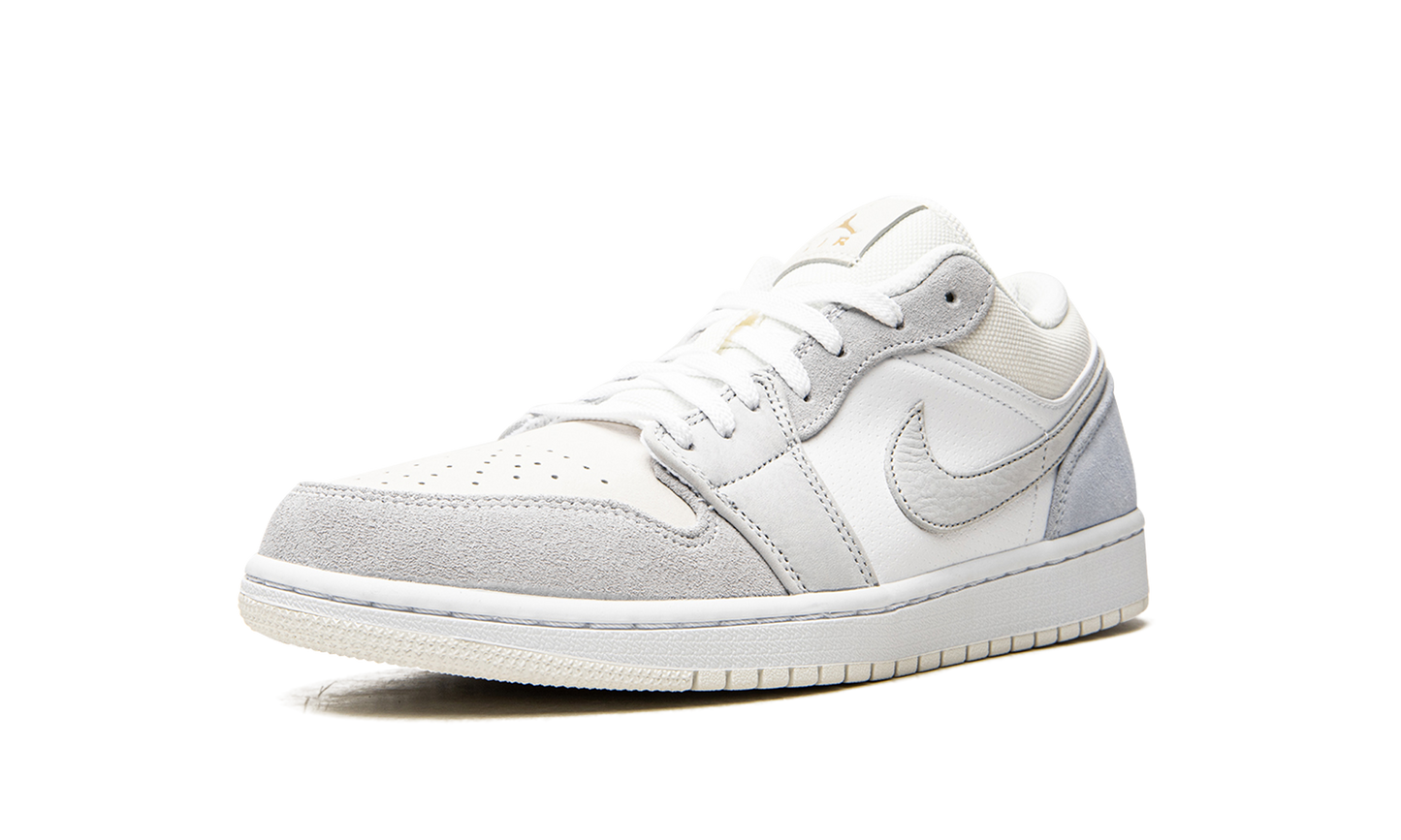 Air Jordan 1 Low "Paris" CV3043 100