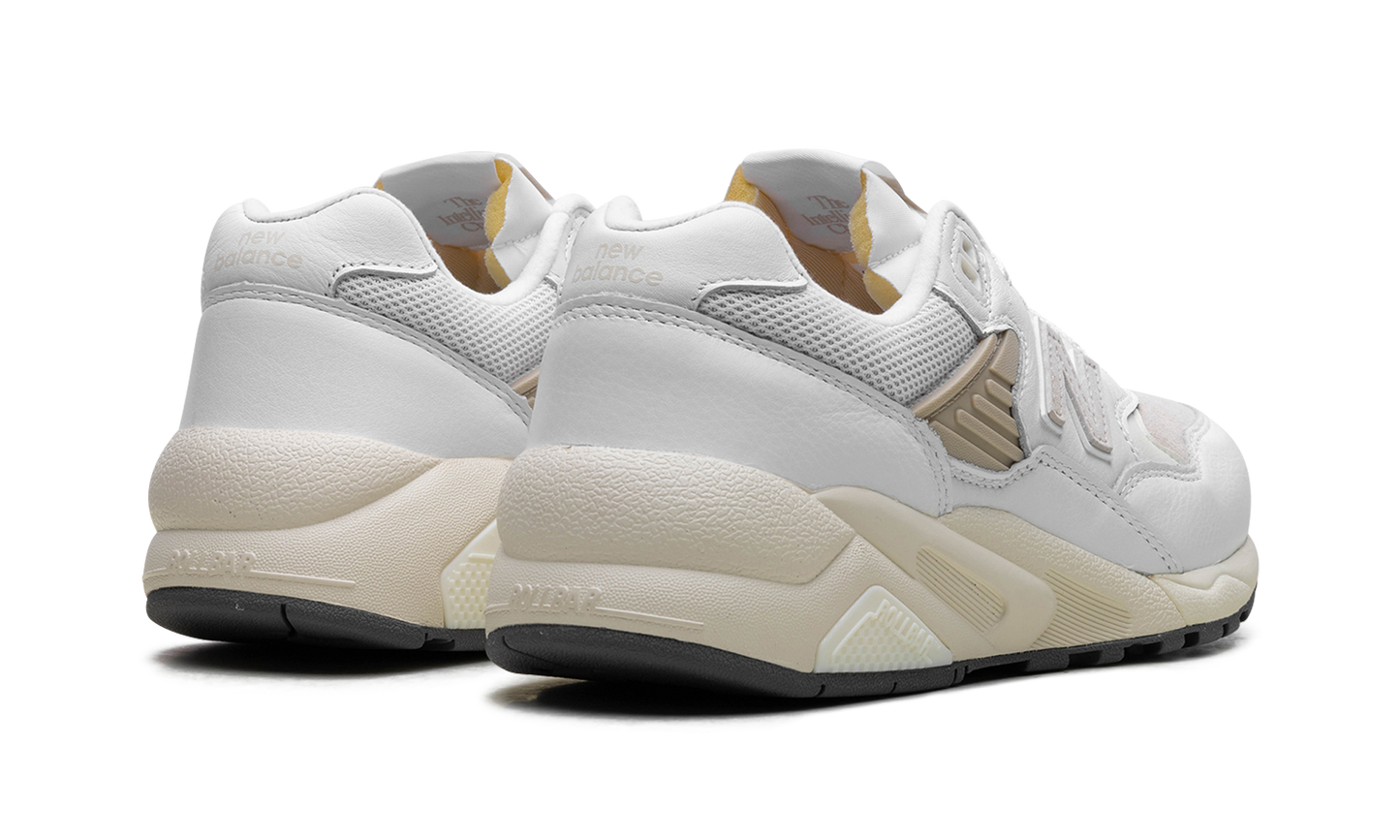 580 "White Tan" MT580VTG