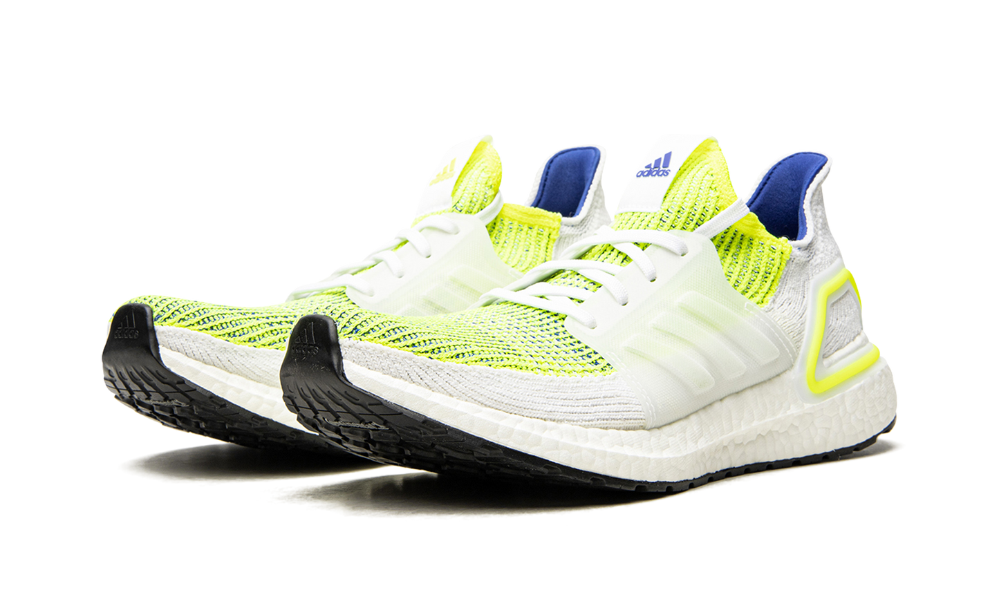 Ultraboost 18 "SNS Special Delivery"