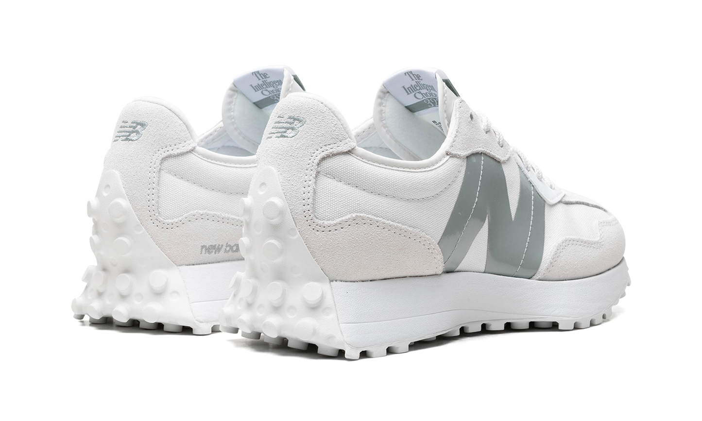 327 WMNS "Grey / Green" WS327RJ