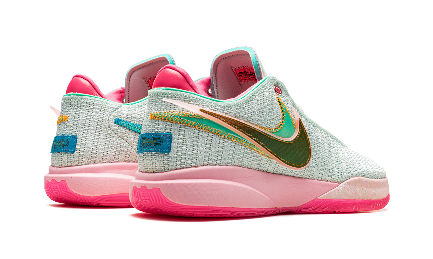 LeBron 20 "Time Machine" DJ5423 300