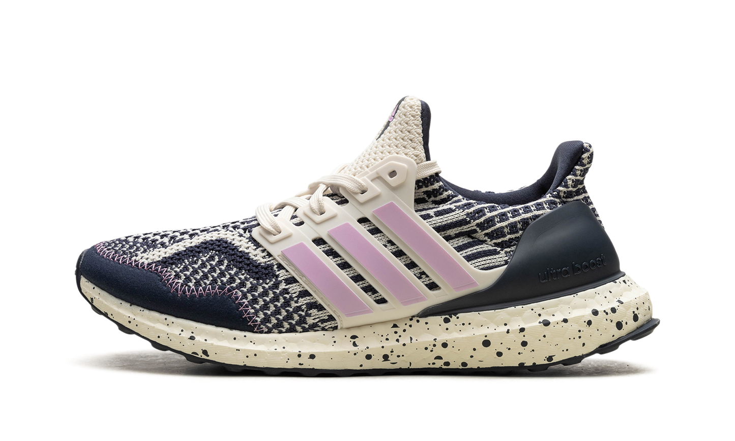 ULTRABOOST 5.0 DNA WMNS "Shadow Navy Lilac Speckled" GV8736