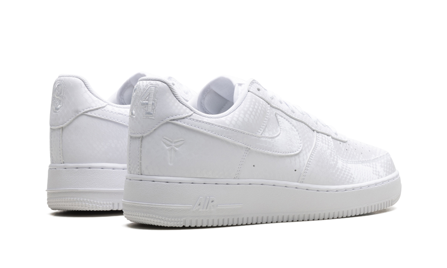 Air Force 1 Low "Kobe Bryant - Triple White" IB0018 100
