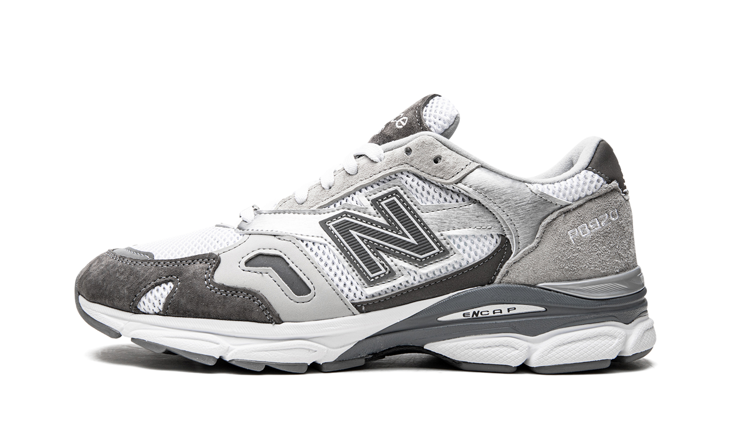 920 "Beams x Paperboy Paris" M920PPB