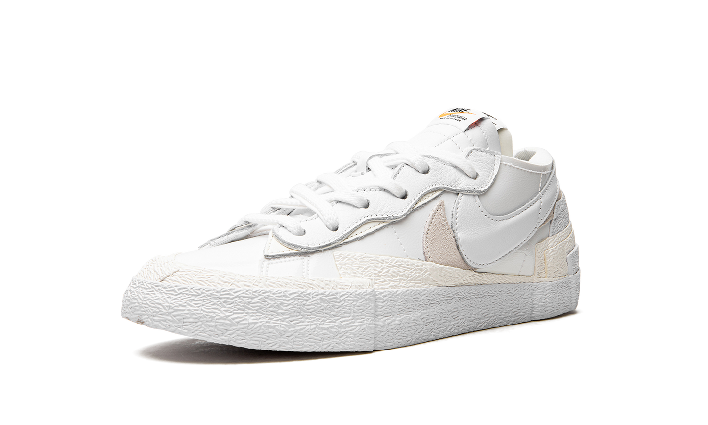 Blazer Low "Sacai - White Patent Leather" DM6443 100