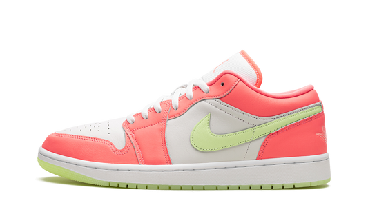 Jordan 1 Low SE "Lava Glow" FN6772 671