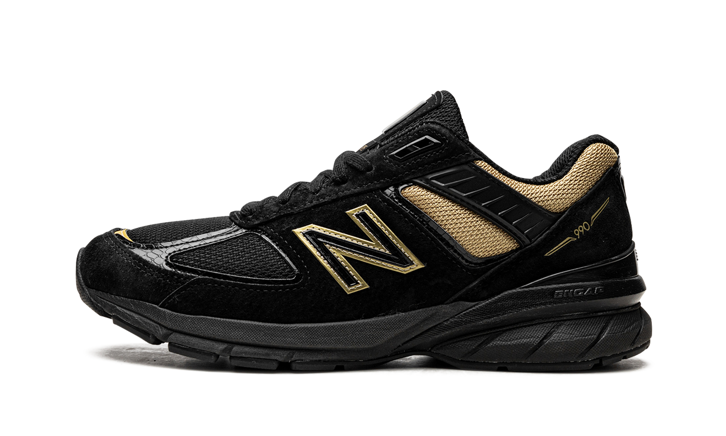 990v5 "Black / Gold" M990BH5