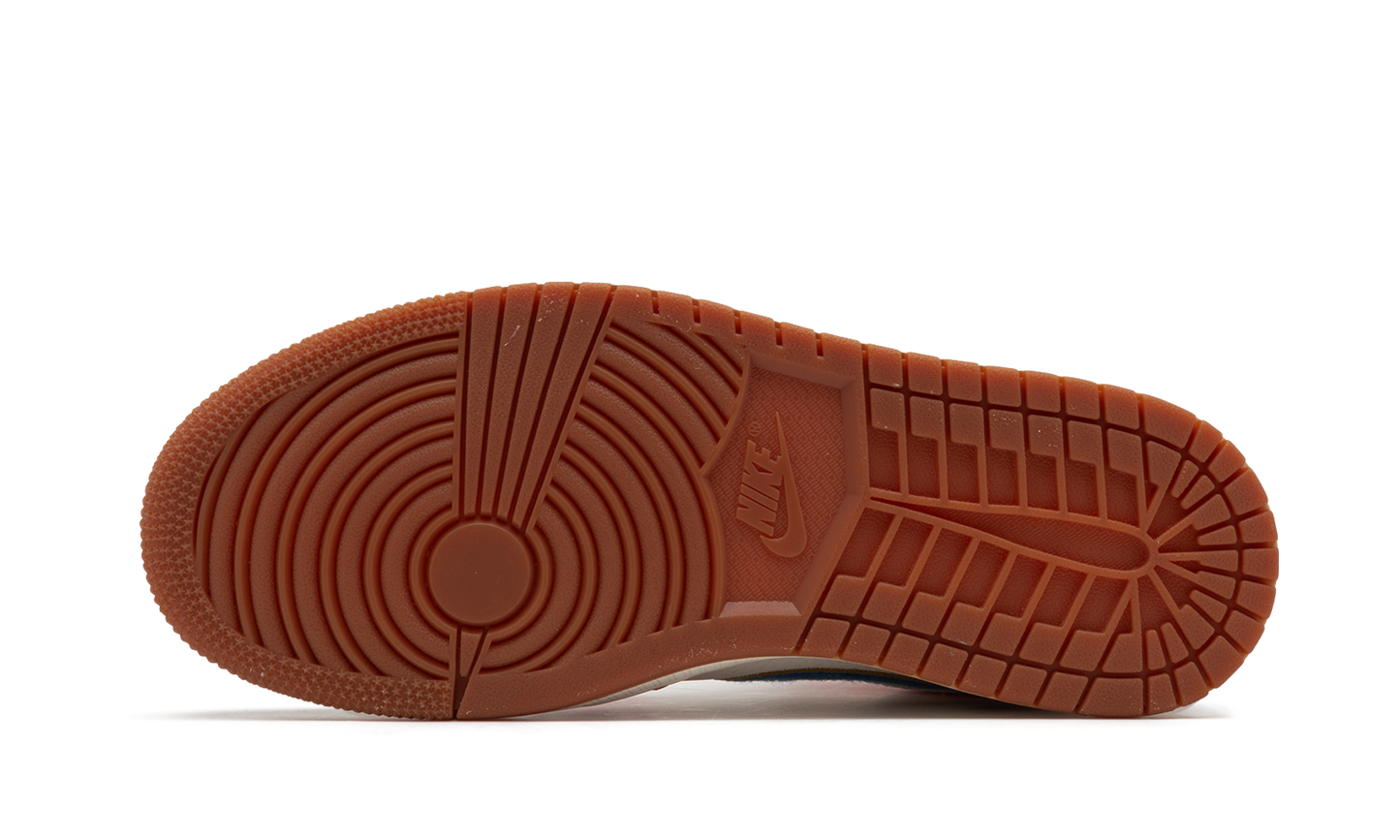 AIR JORDAN 1 MID SE WMNS "Let(Her)Man" DC1426 100