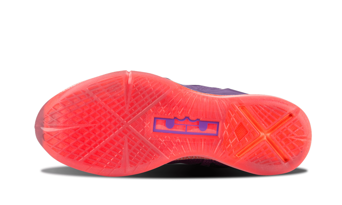 Lebron 10 - AS "Extraterrestrial"