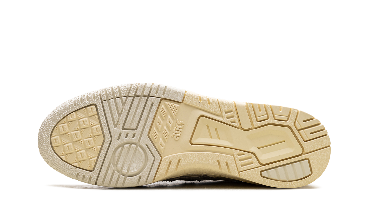 EX89 "Foxtrot Uniform" 1201A976 100