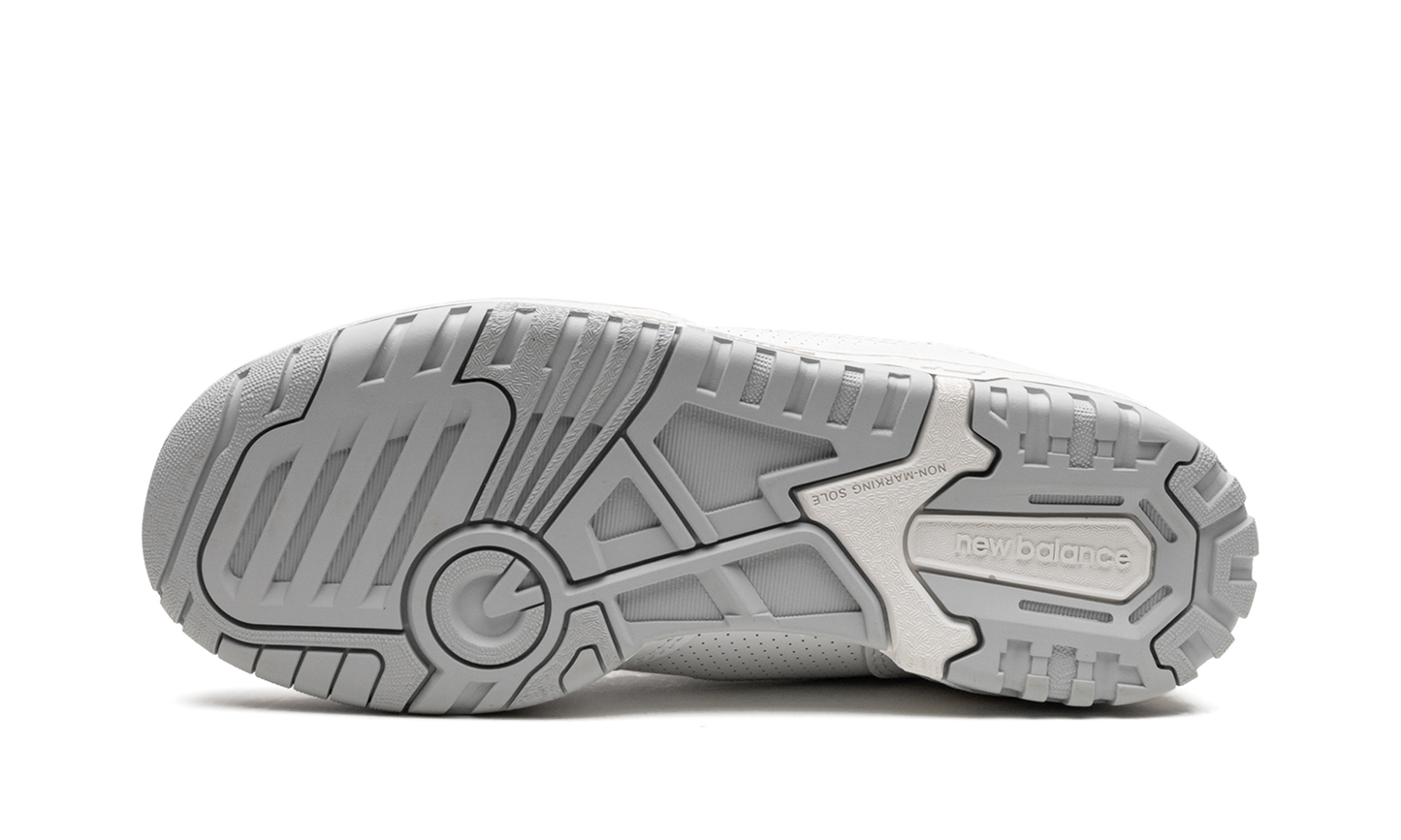 650 "Triple White" BB650RWW