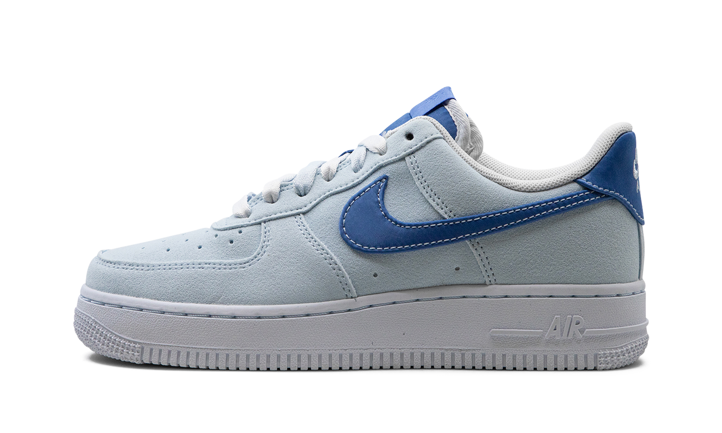 AIR FORCE 1 LO WMNS "Shades of Blue" FN7185 423
