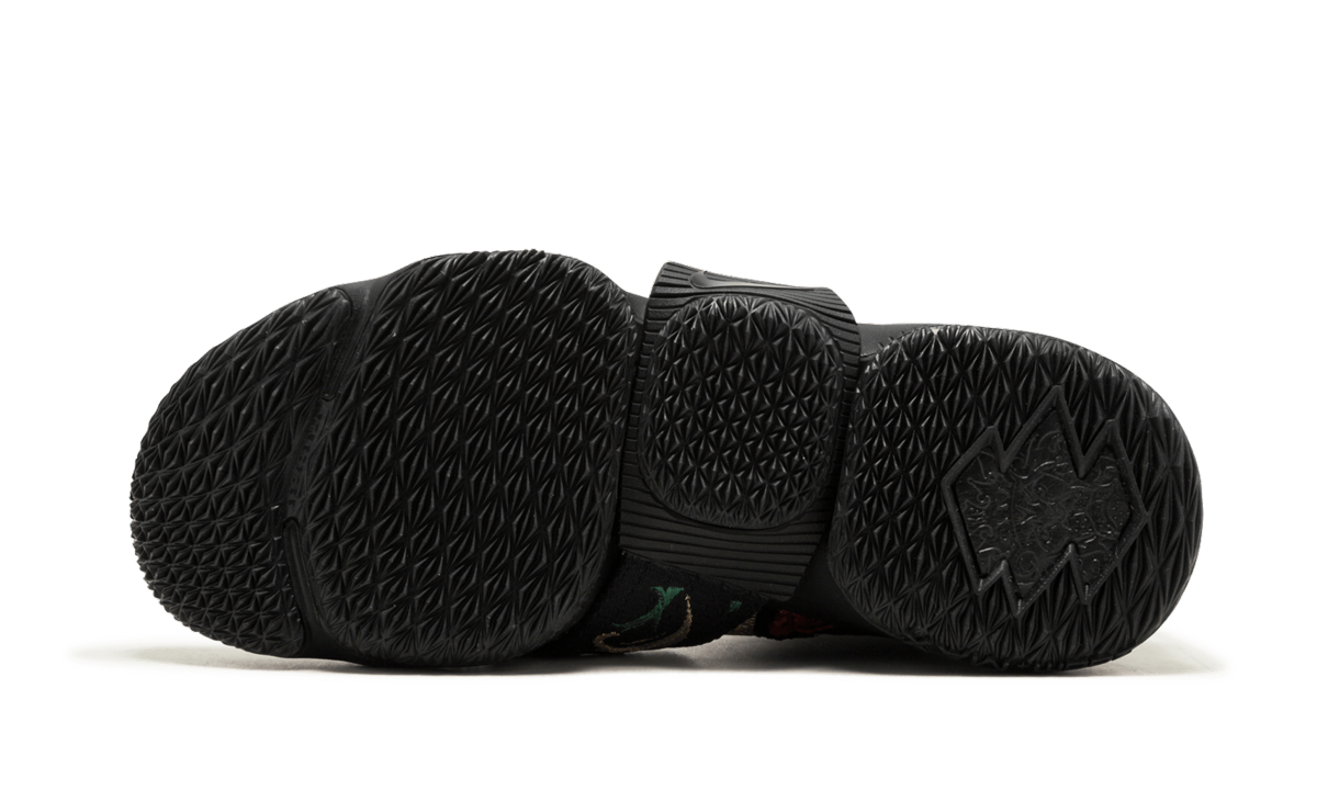 Lebron 15 Lif "King's Crown"