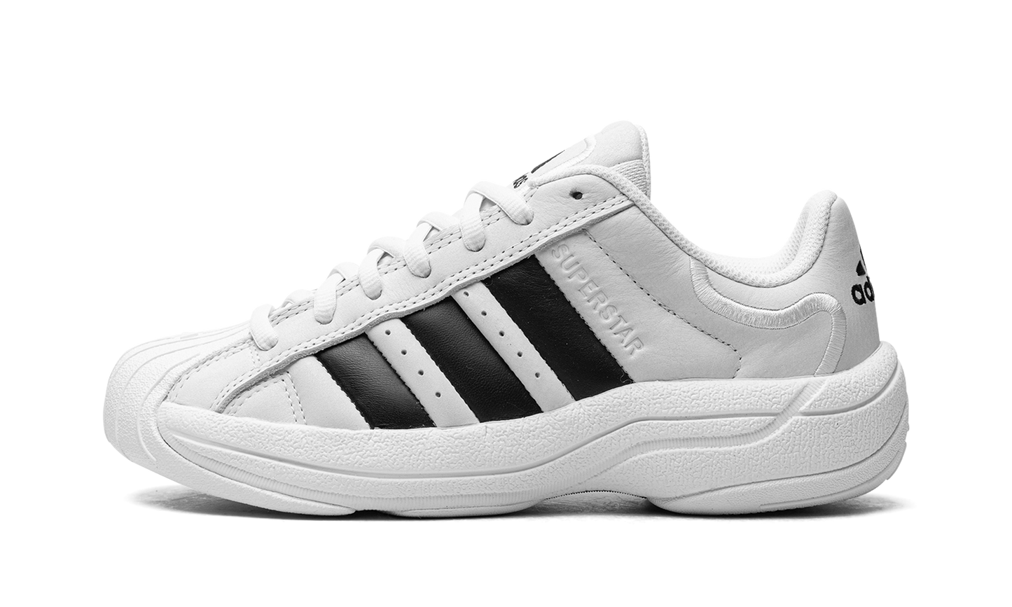 Superstar Millenium "White / Black"