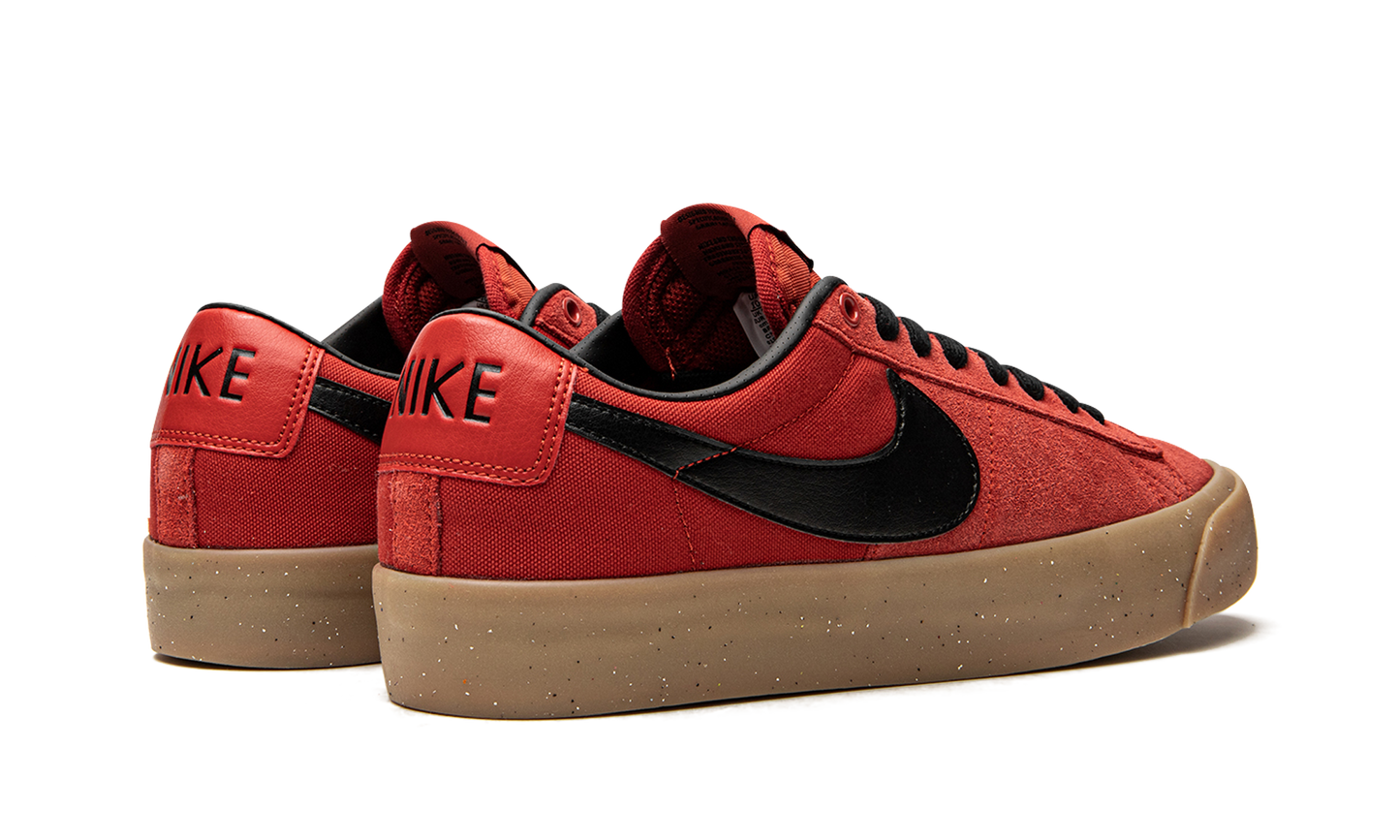 SB Blazer Low GT "Cinnabar" DC7695 600