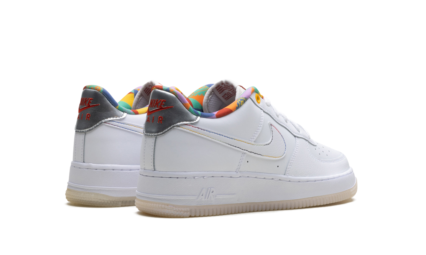 Air Force 1 Low LV8 GS "White Playful Print" FN8912 111