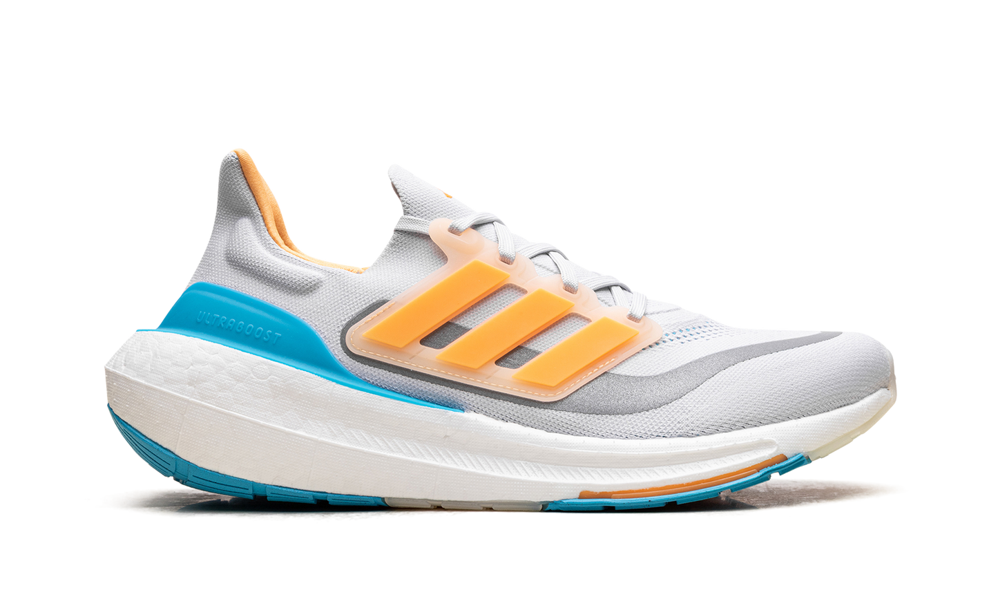 ULTRABOOST LIGHT "Black" IE1758