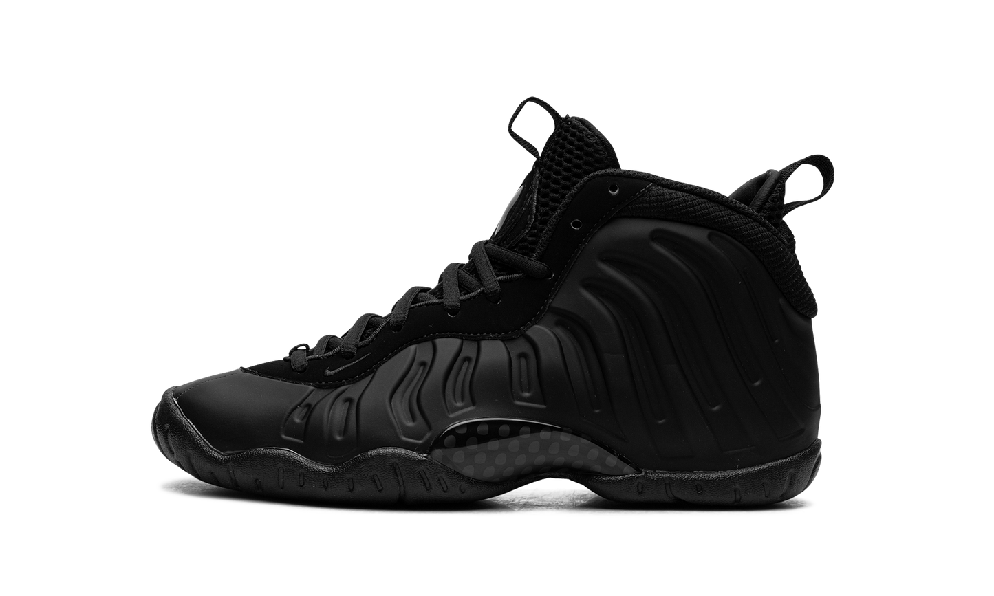 Little Posite One GS "Triple Black" FN7143 001