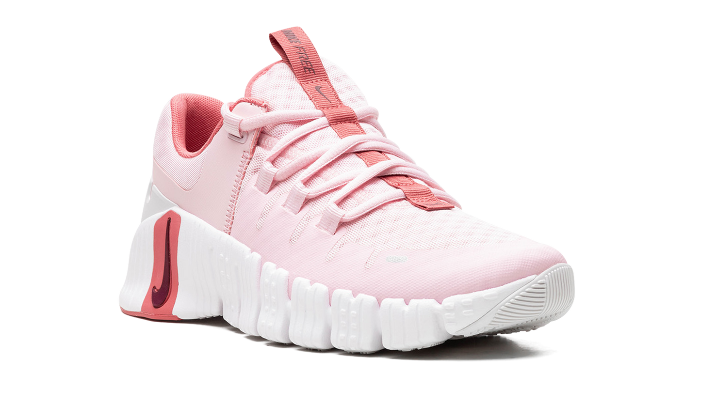 Free Metcon 5 WMNS "Pink Foam" DV3950 603