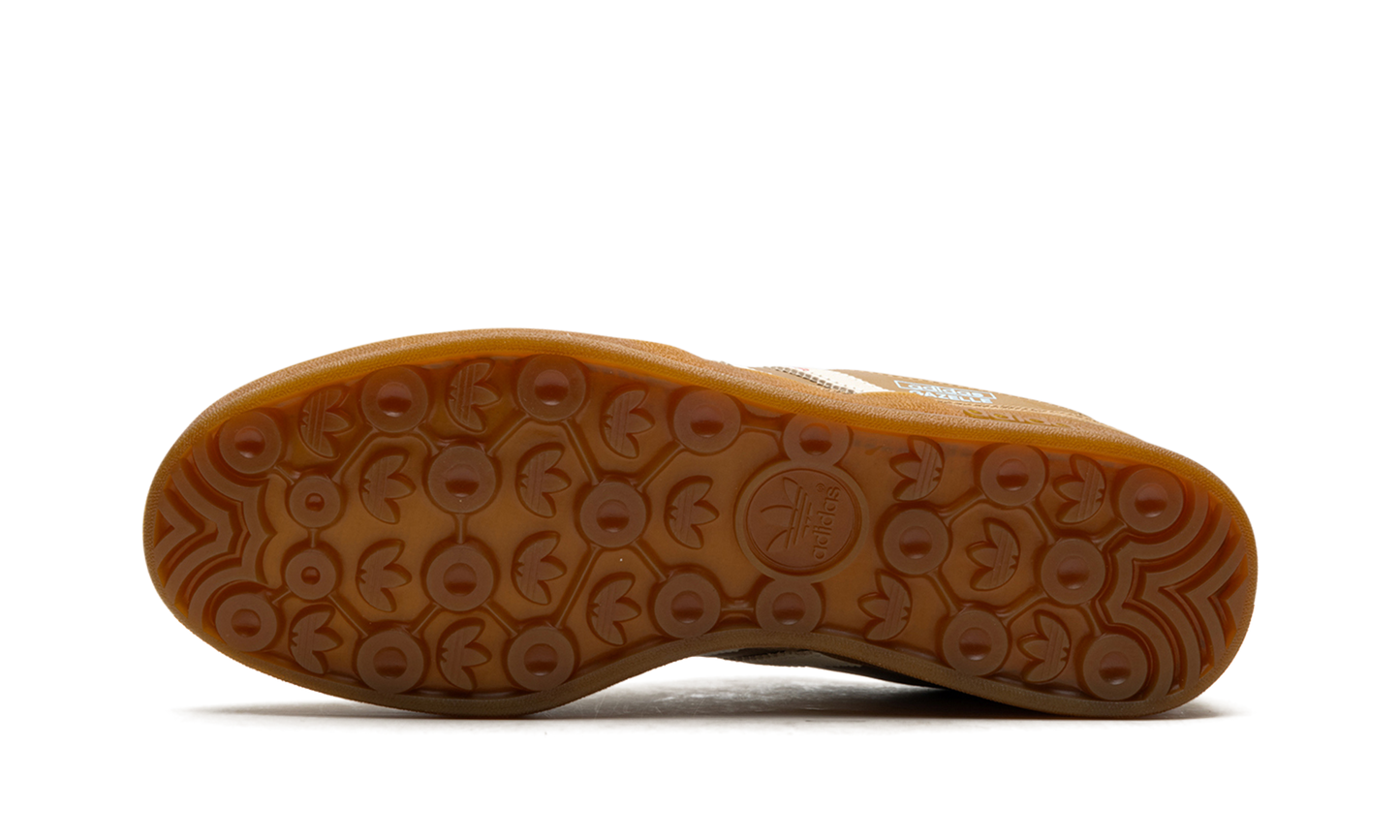 Gazelle Indoor "Bad Bunny x Lionel Messi - Cardboard" JR0182