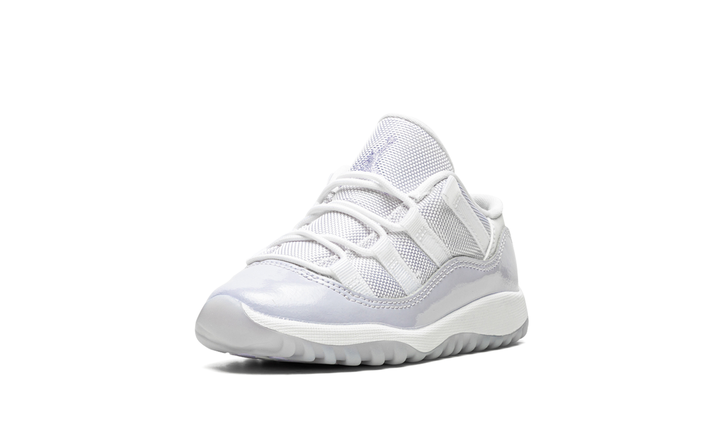 Air Jordan 11 Low TD "Pure Violet" 645107 101