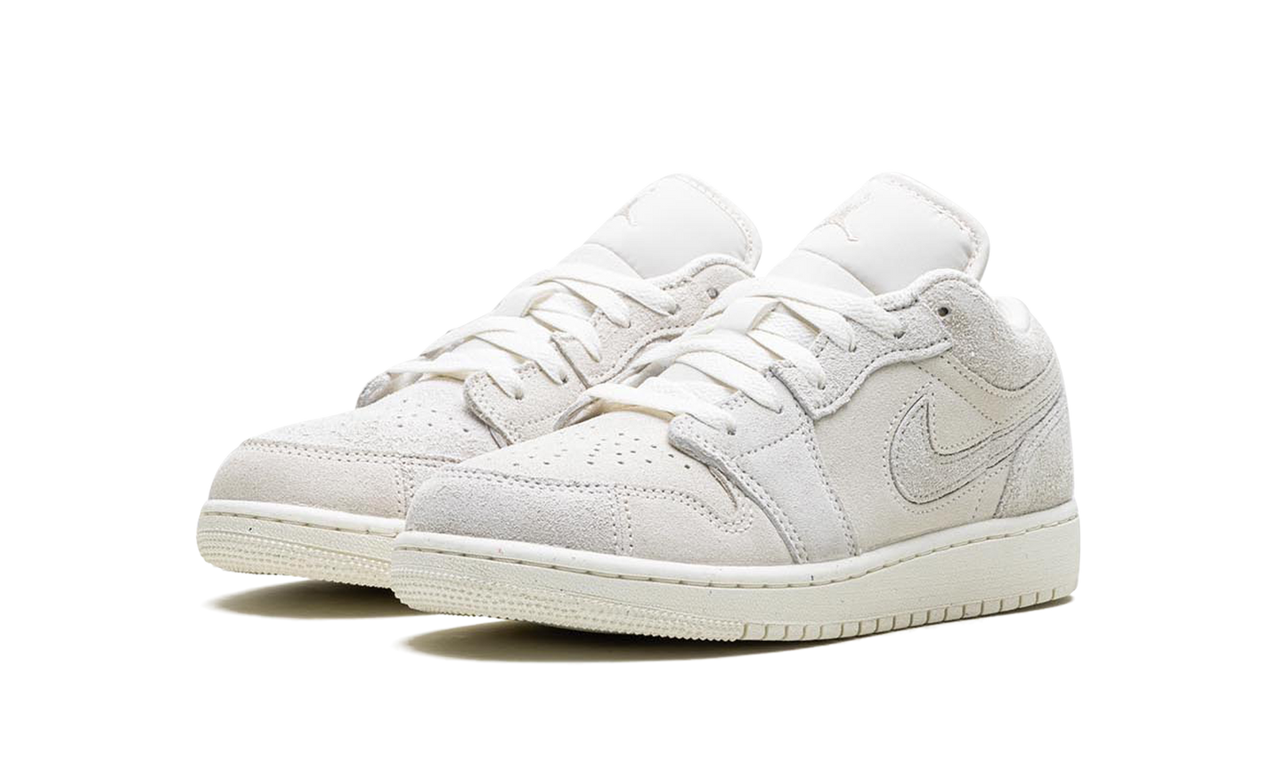 Jordan 1 Low SE Craft GS "Pale Ivory" FN7431 100